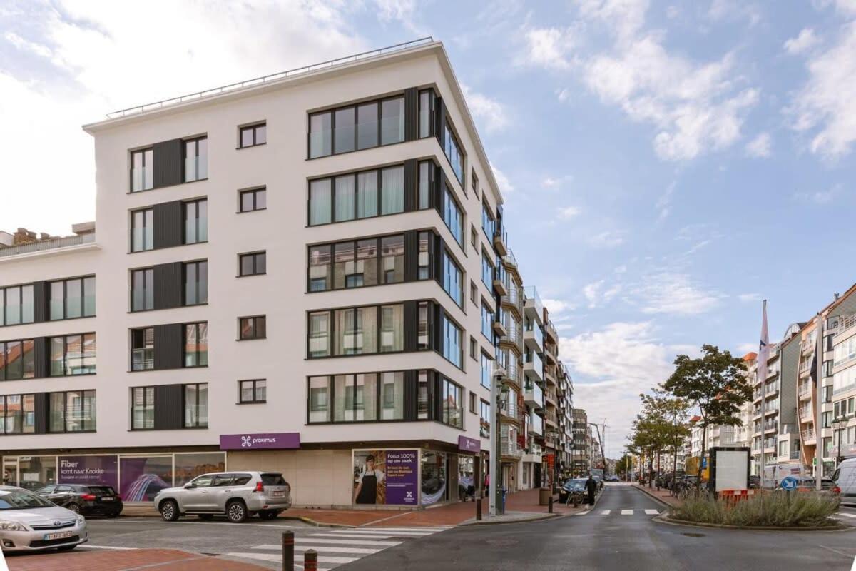 Huswell - Central Located Apartment With Parking In Knokke エクステリア 写真